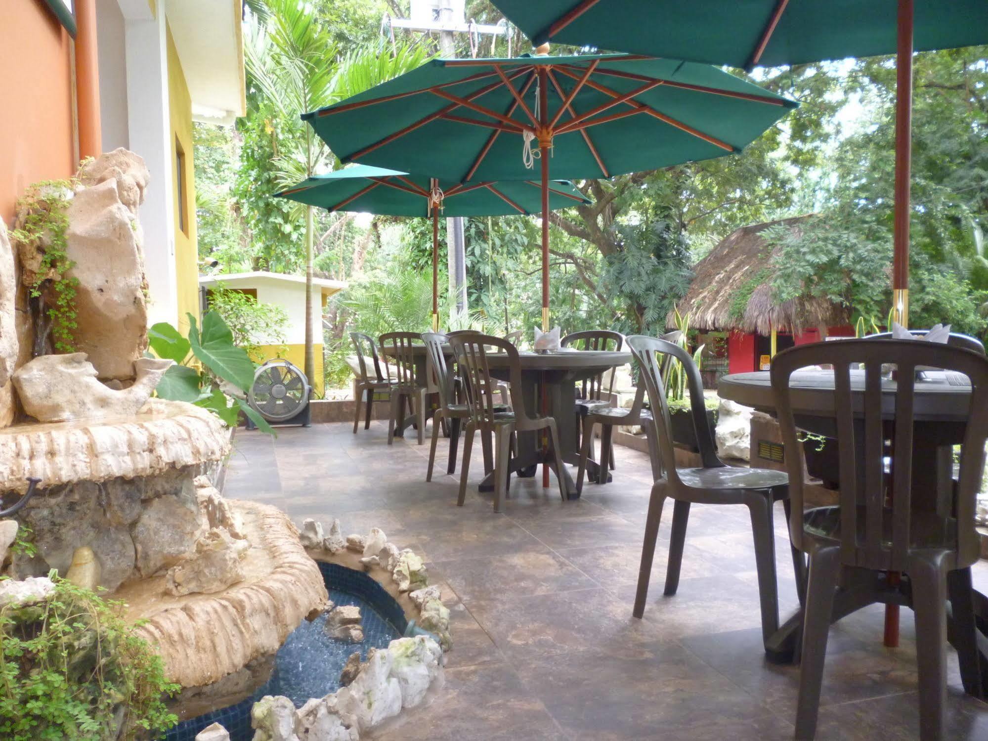 Hotel Chablis Palenque Exterior photo
